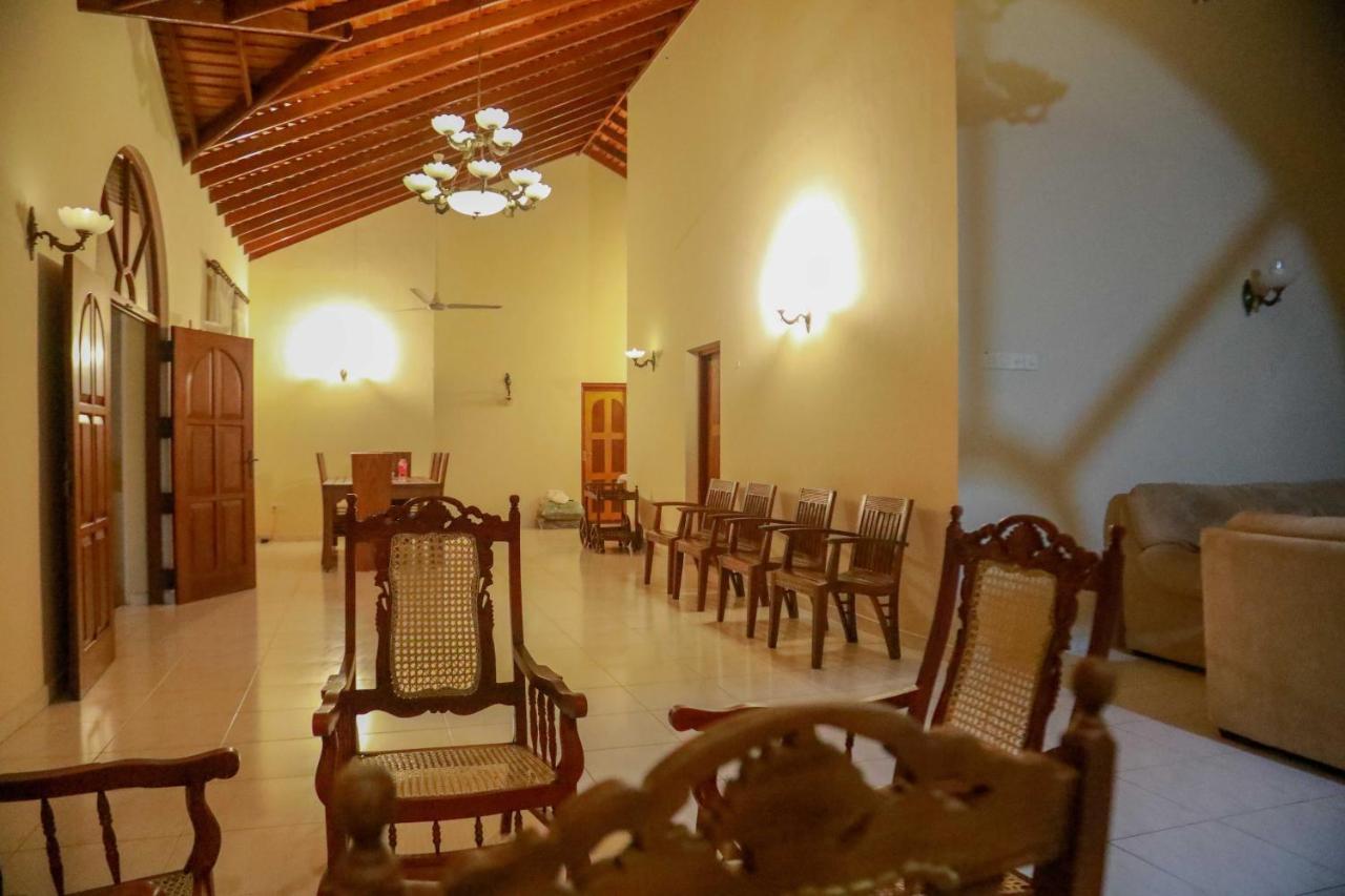 Bentota River Villa Exteriör bild