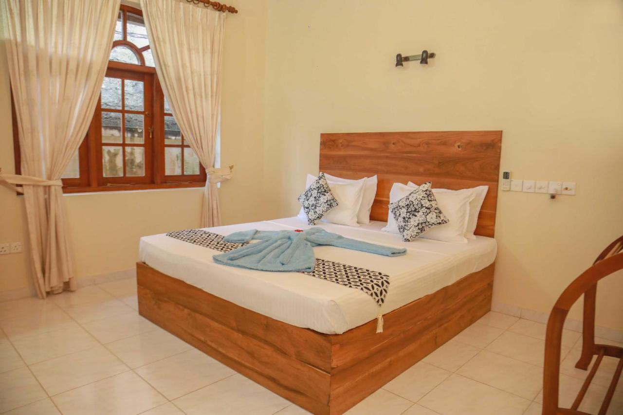 Bentota River Villa Exteriör bild