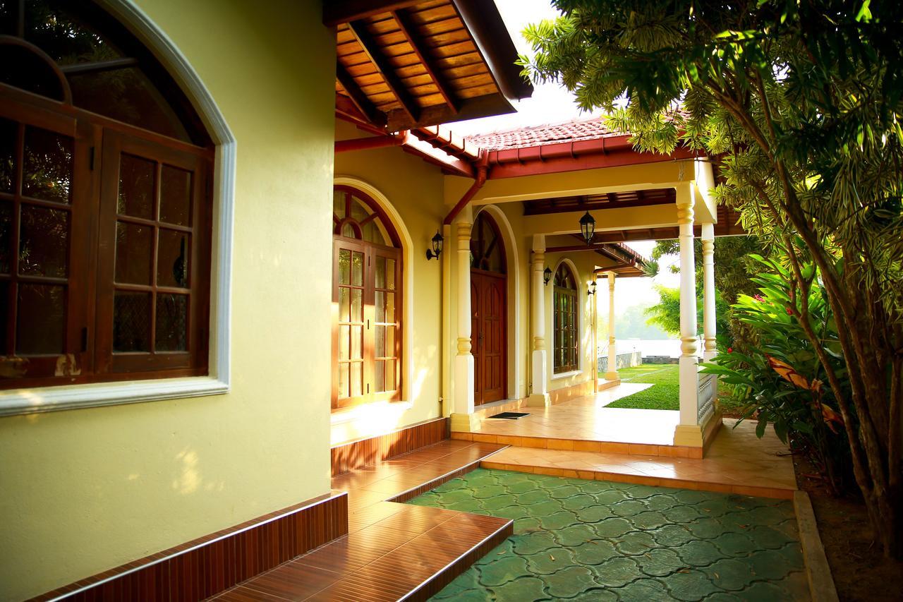 Bentota River Villa Exteriör bild
