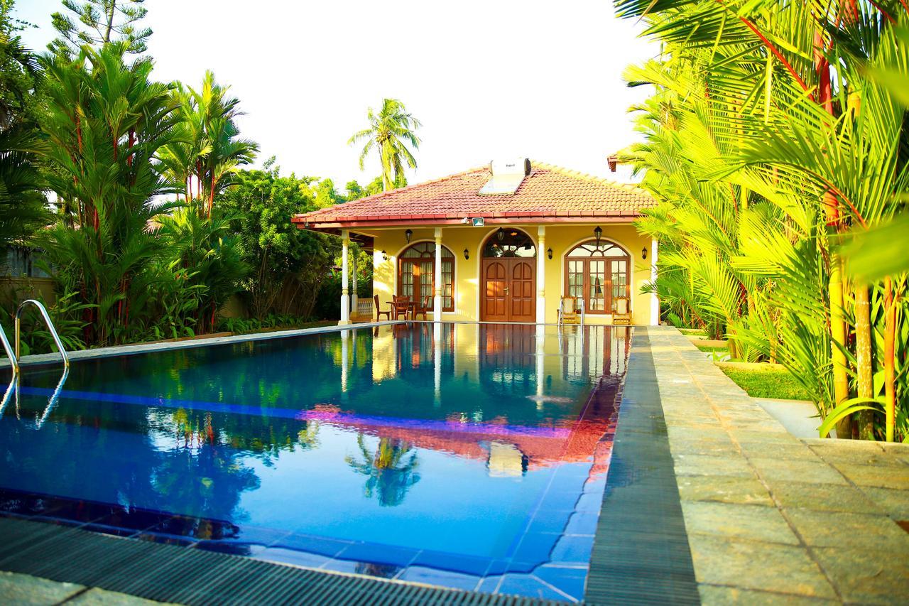 Bentota River Villa Exteriör bild